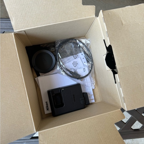 SOLD! Nikon Z5 camera with 24-70mm lens - Picture 4 of 4